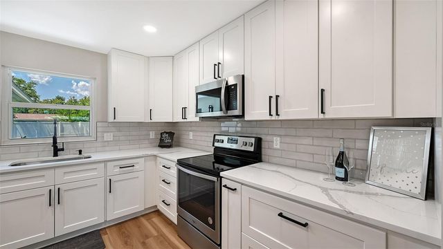 2329 ROSE STREET, Sarasota, FL 34239