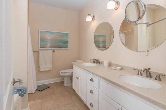 W5158 Hares Foot ROAD, Elkhorn, WI 53121