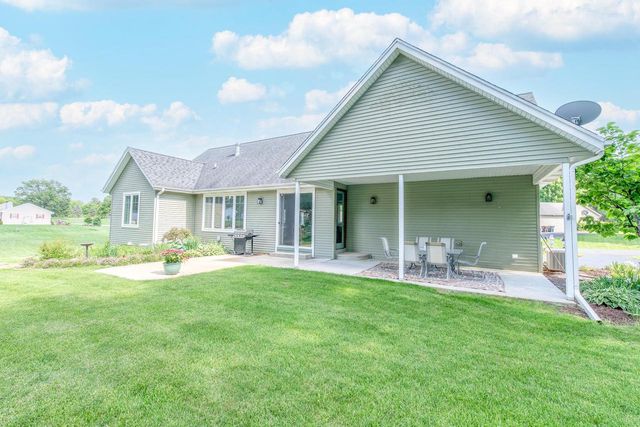 W5158 Hares Foot ROAD, Elkhorn, WI 53121