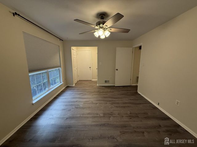 95 Sapphire Lane, Franklin Twsp, NJ 08823