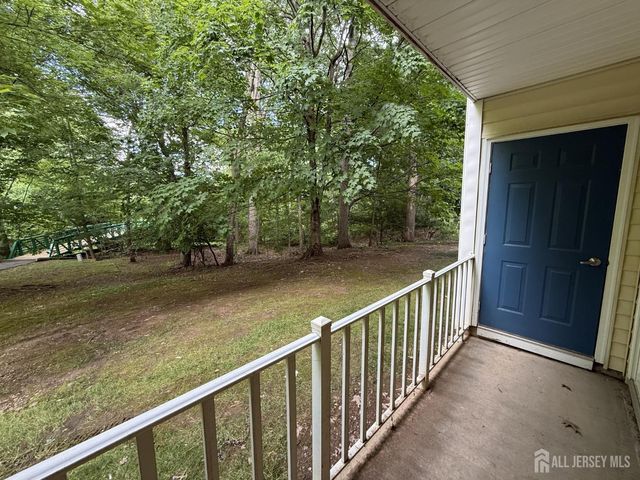95 Sapphire Lane, Franklin Twsp, NJ 08823