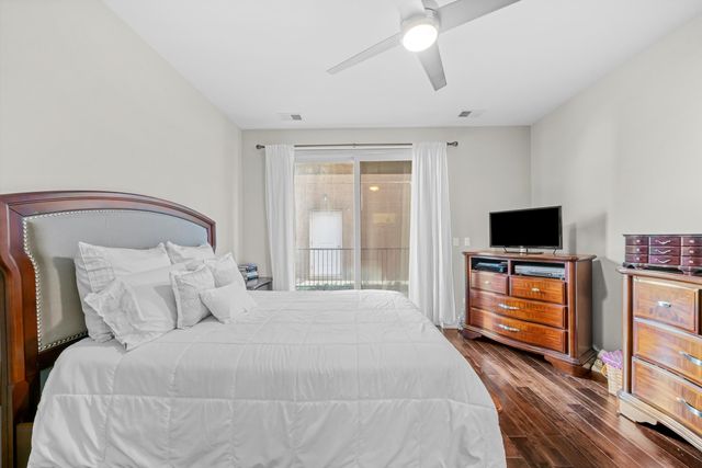 3215 N ELSTON Avenue 1N, Chicago, IL 60618