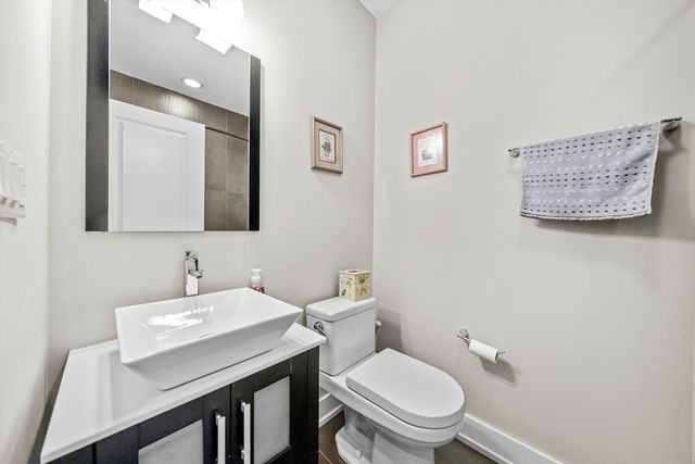 3215 N ELSTON Avenue 1N, Chicago, IL 60618