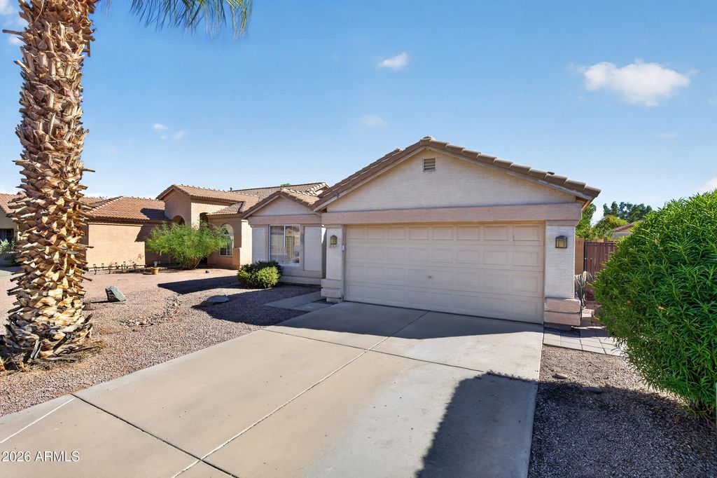 1839 E OAKLAND Street, Chandler, AZ 85225 — photo 2