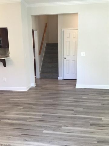 1307 Avalon Road, Greensboro, NC 27401