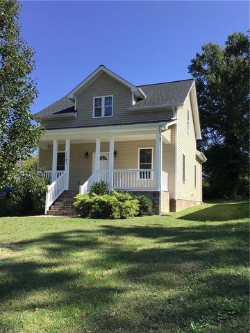 1307 Avalon Road, Greensboro, NC 27401