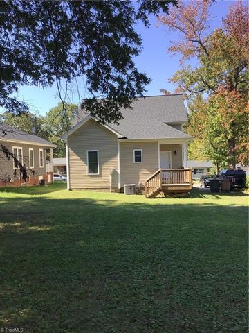 1307 Avalon Road, Greensboro, NC 27401