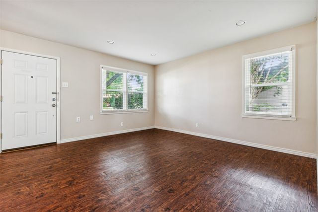 5805 Tracyne Drive, Westworth Village, TX 76114