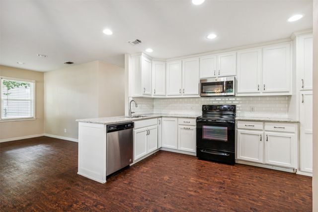 5805 Tracyne Drive, Westworth Village, TX 76114