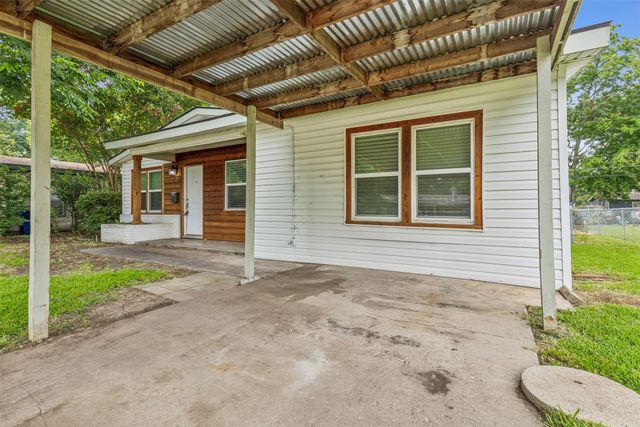 5805 Tracyne Drive, Westworth Village, TX 76114