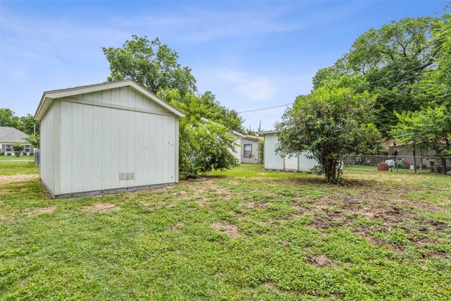 5805 Tracyne Drive, Westworth Village, TX 76114