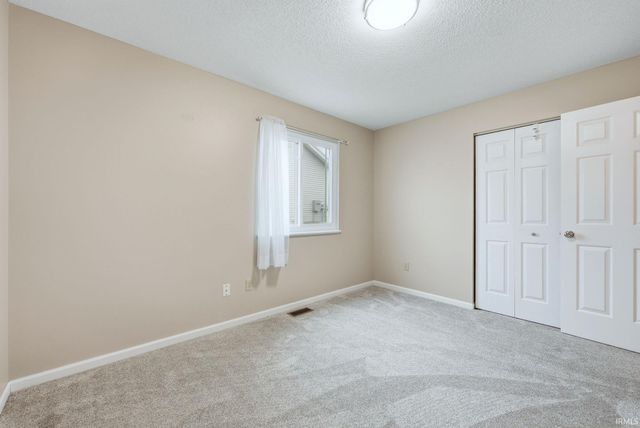 3715 Three Oaks Drive, Fort Wayne, IN 46809