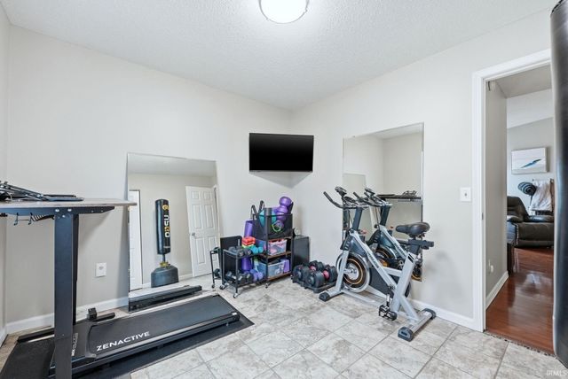 3715 Three Oaks Drive, Fort Wayne, IN 46809