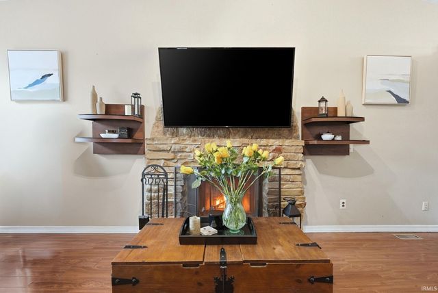 3715 Three Oaks Drive, Fort Wayne, IN 46809