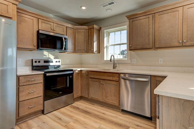 1840 Field View Court, Ferdinand, IN 47532