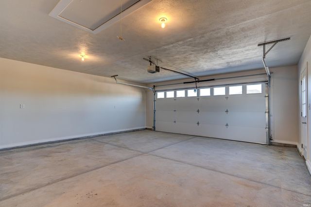 1840 Field View Court, Ferdinand, IN 47532