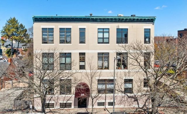 24 Norman Street 111, Salem, MA 01970