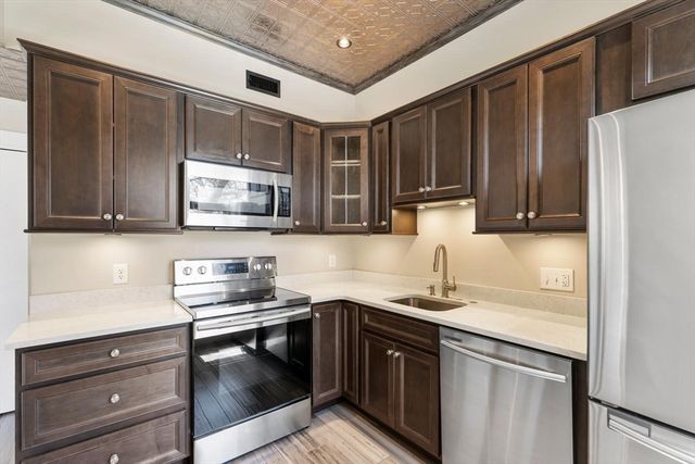24 Norman Street 111, Salem, MA 01970