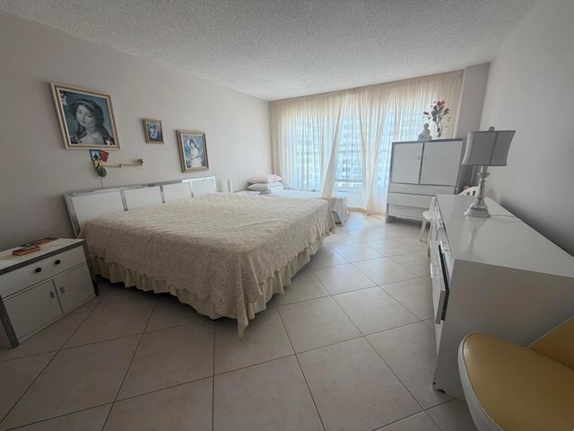 3500 Galt Ocean Drive 815, Fort Lauderdale, FL 33308