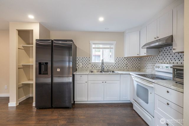 9011 SE Old Highway 99 #419, Olympia, WA 98501