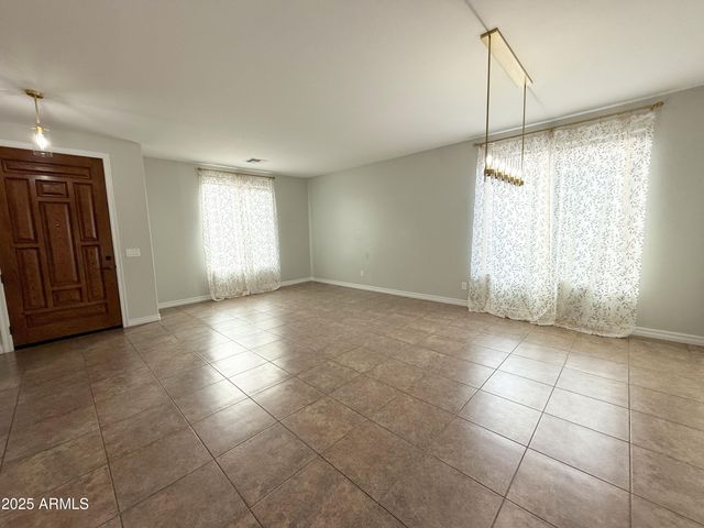 2472 E Mead Drive, Gilbert, AZ 85298