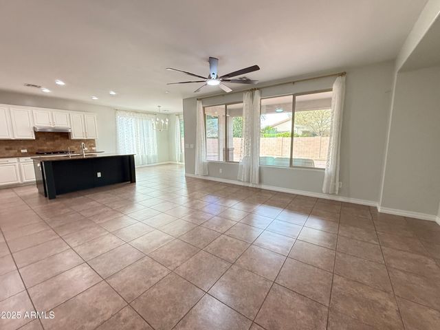 2472 E Mead Drive, Gilbert, AZ 85298