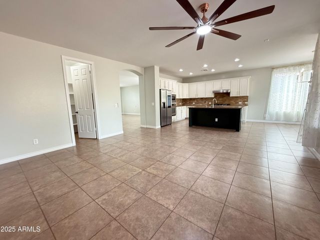 2472 E Mead Drive, Gilbert, AZ 85298