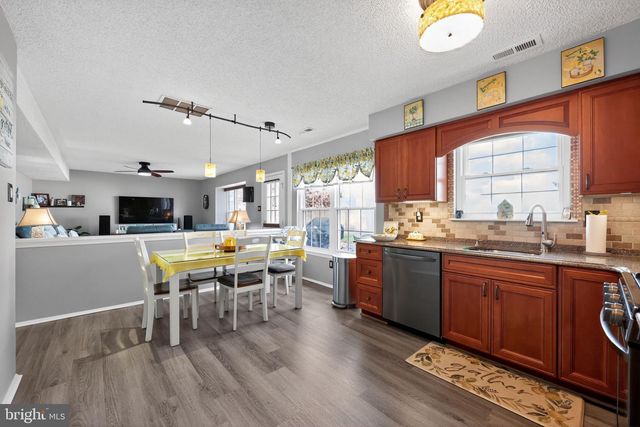 11 PONY RUN, Sewell, NJ 08080