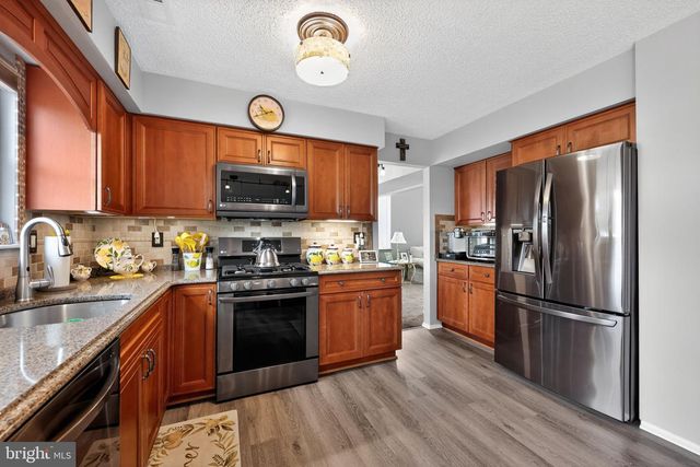 11 PONY RUN, Sewell, NJ 08080