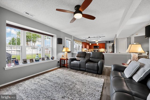 11 PONY RUN, Sewell, NJ 08080