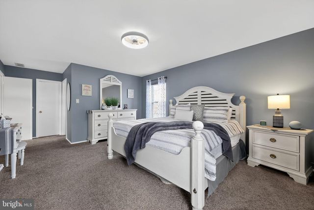 11 PONY RUN, Sewell, NJ 08080