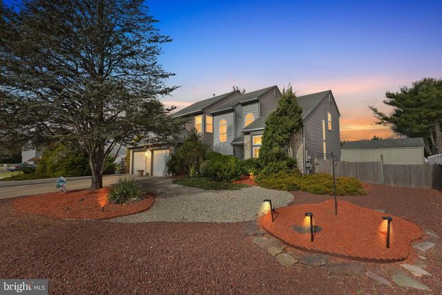 11 PONY RUN, Sewell, NJ 08080