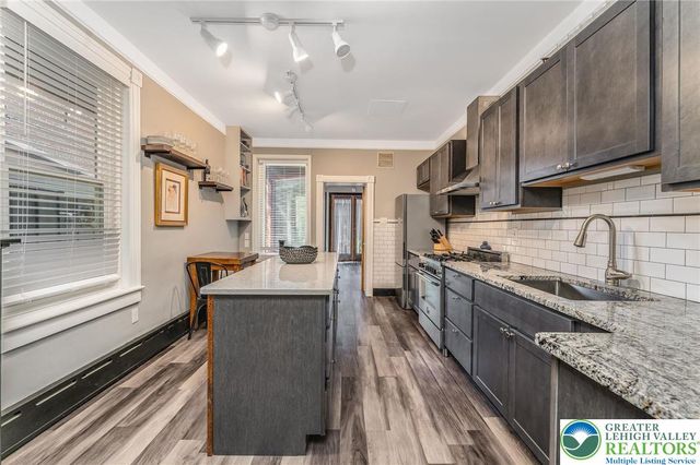 132 North 11th Street, Allentown City, PA 18102