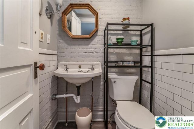 132 North 11th Street, Allentown City, PA 18102