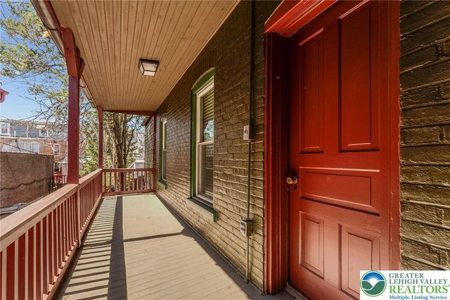 132 North 11th Street, Allentown City, PA 18102