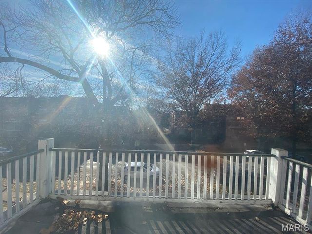 6027 McPherson Avenue, St Louis, MO 63112