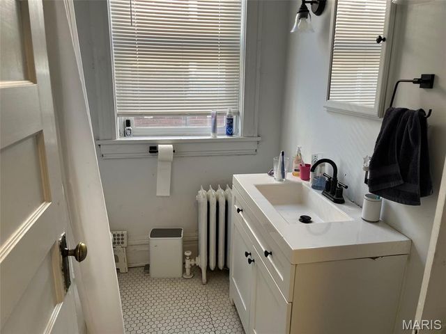 6027 McPherson Avenue, St Louis, MO 63112