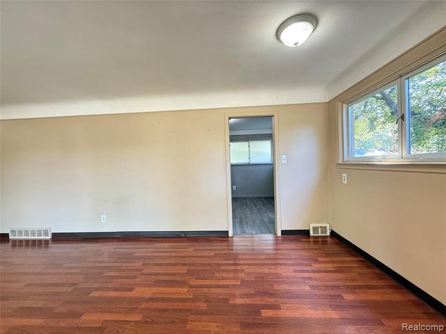 32410 Halmich Drive, Warren, MI 48092