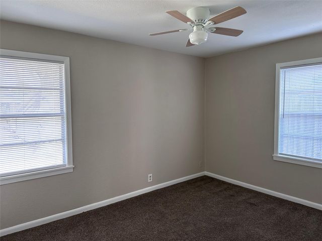 602 Harold Lane, Baytown, TX 77521