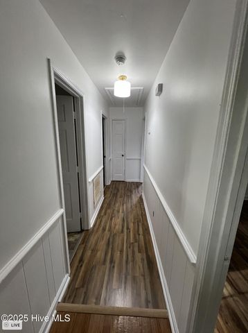 901 Jasper Street, Clinton, NC 28328