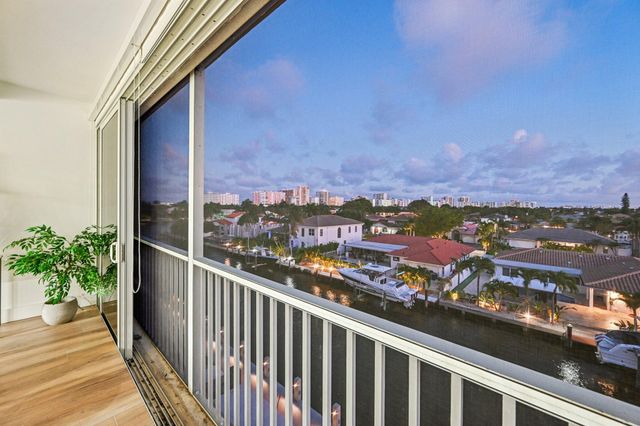 3080 NE 47th Court 405, Fort Lauderdale, FL 33308