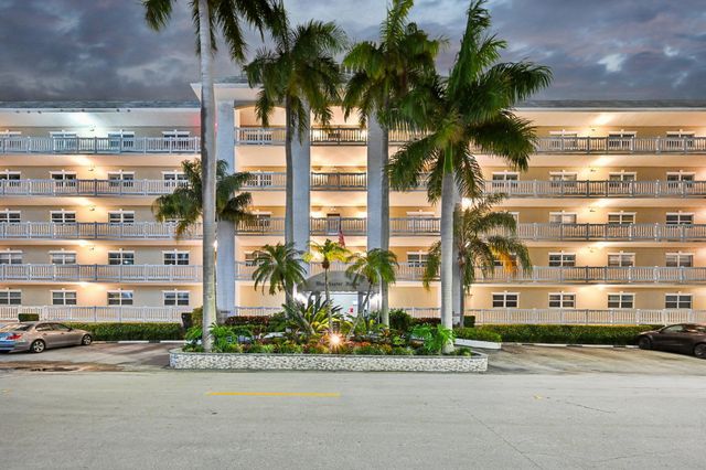 3080 NE 47th Court 405, Fort Lauderdale, FL 33308