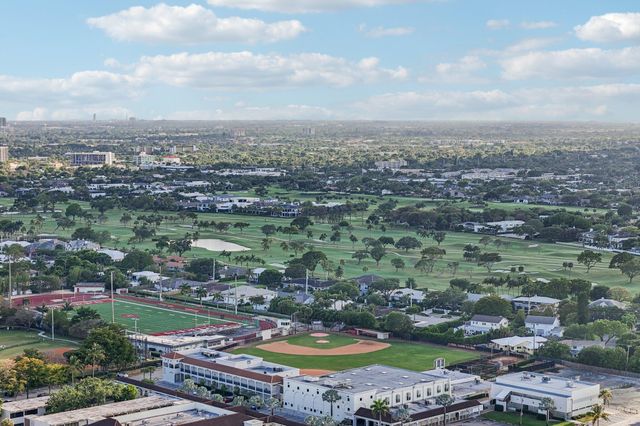 3080 NE 47th Court 405, Fort Lauderdale, FL 33308