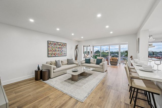 3080 NE 47th Court 405, Fort Lauderdale, FL 33308