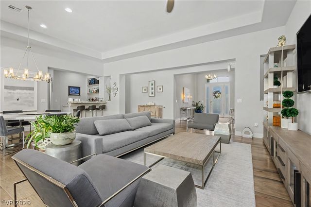 7009 Connor Cove Street, Las Vegas, NV 89118