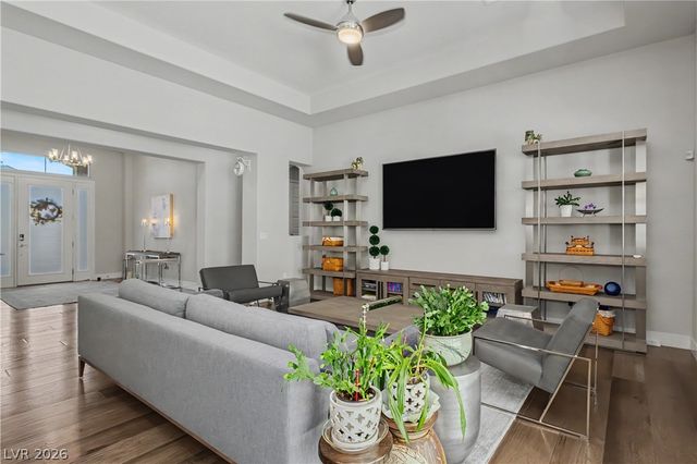 7009 Connor Cove Street, Las Vegas, NV 89118
