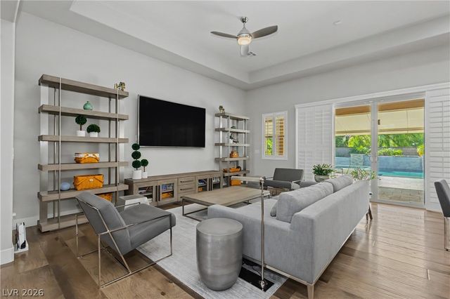 7009 Connor Cove Street, Las Vegas, NV 89118