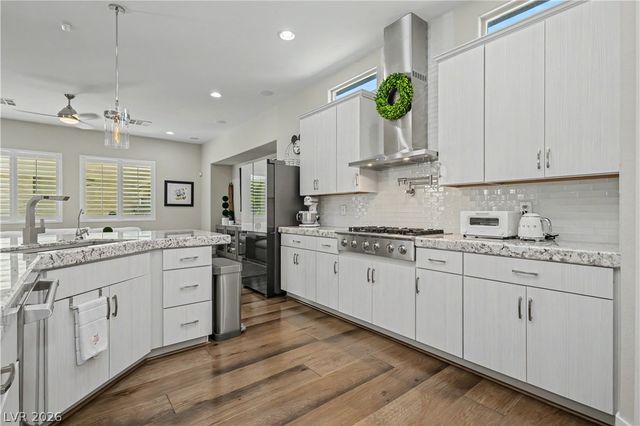 7009 Connor Cove Street, Las Vegas, NV 89118