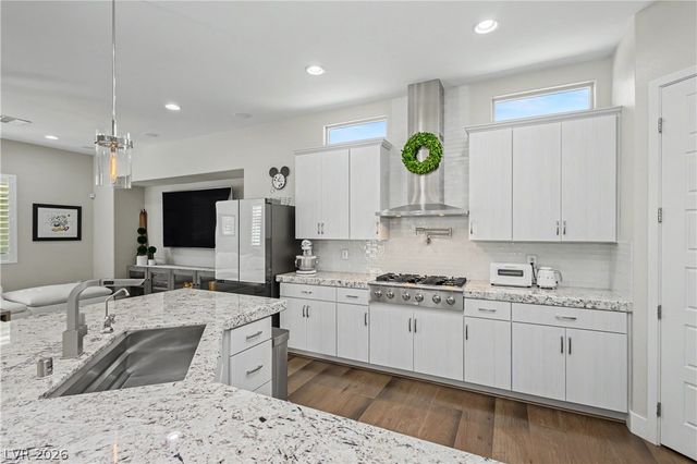 7009 Connor Cove Street, Las Vegas, NV 89118