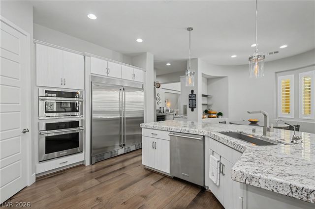 7009 Connor Cove Street, Las Vegas, NV 89118